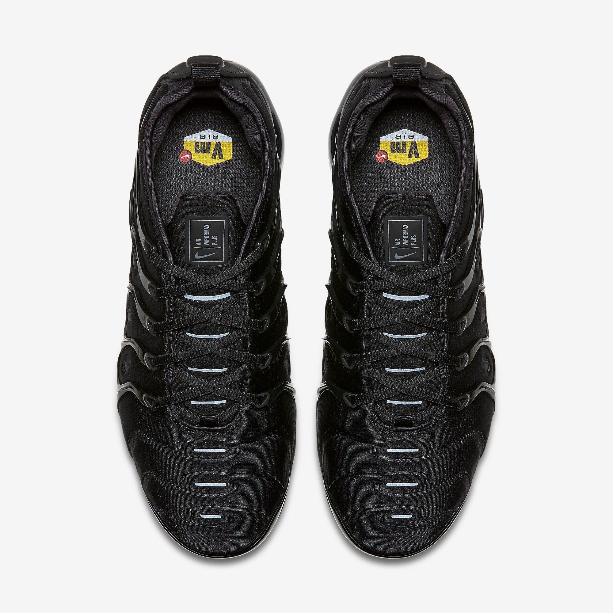Nike Air VaporMax Plus - Triple Black Nike Air VaporMax Plus - Triple Black