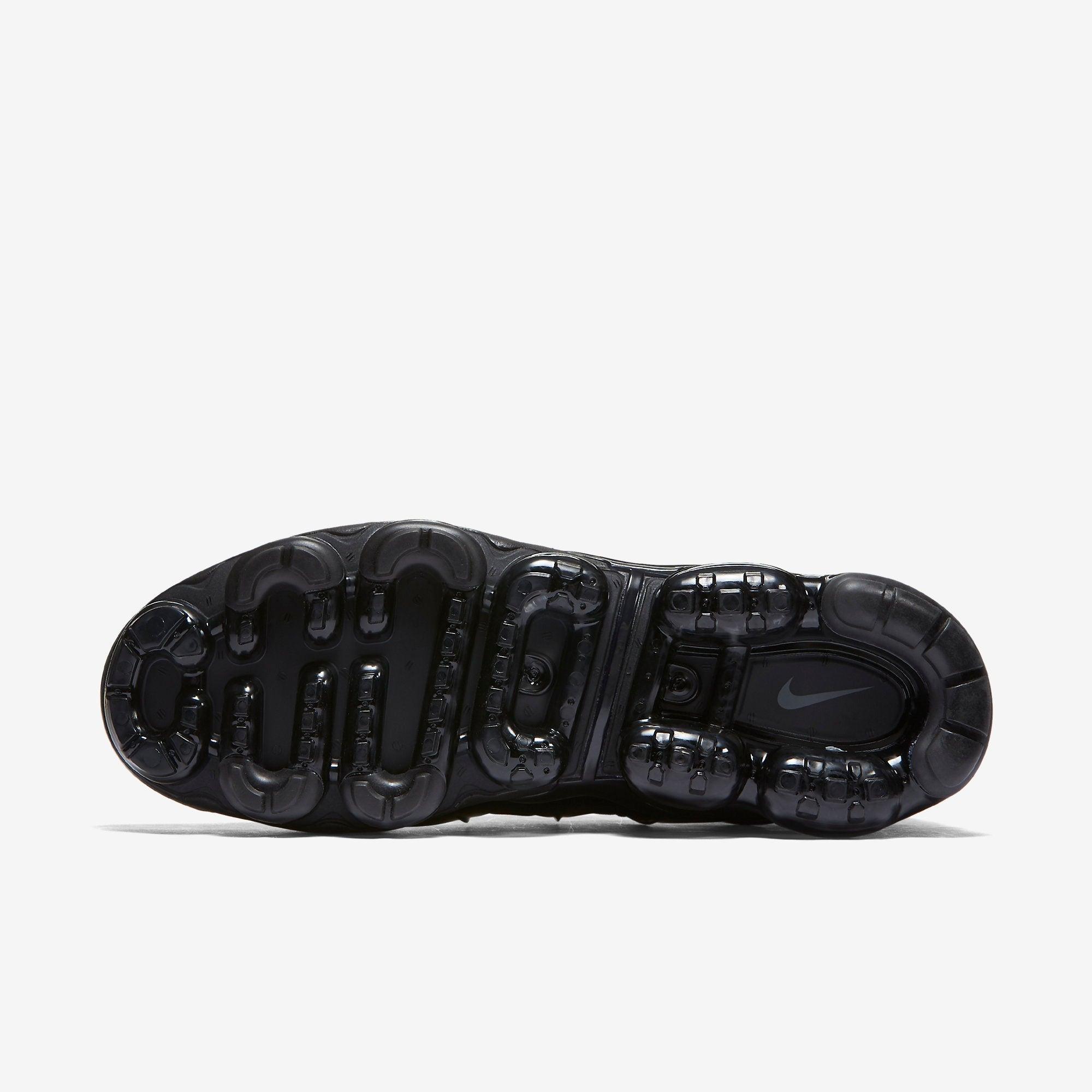 Nike Air VaporMax Plus - Triple Black Nike Air VaporMax Plus - Triple Black