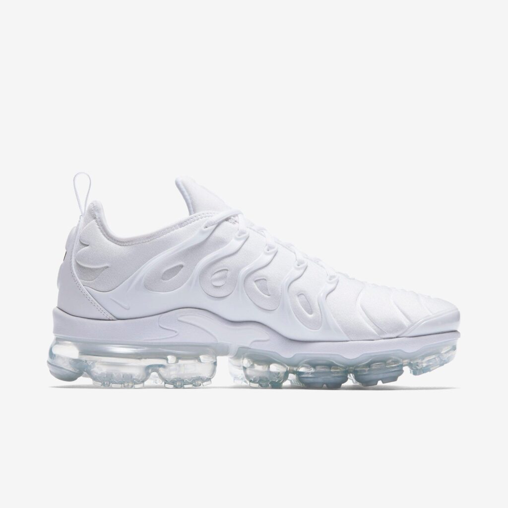 Nike Air VaporMax Plus - Triple White