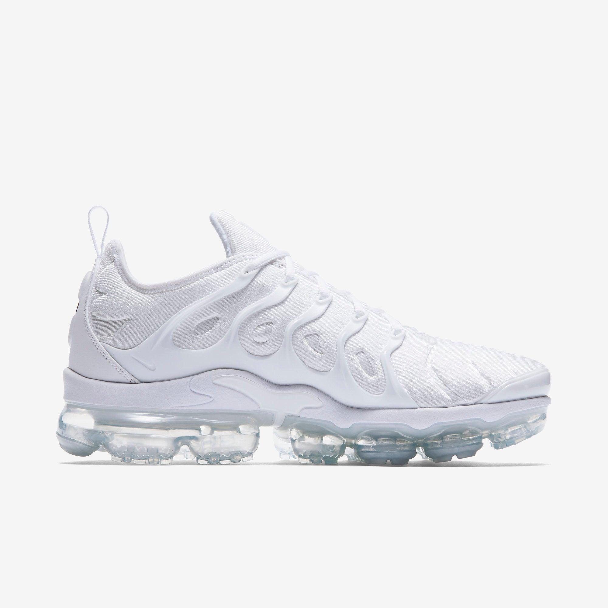 Nike Air VaporMax Plus - Triple White
