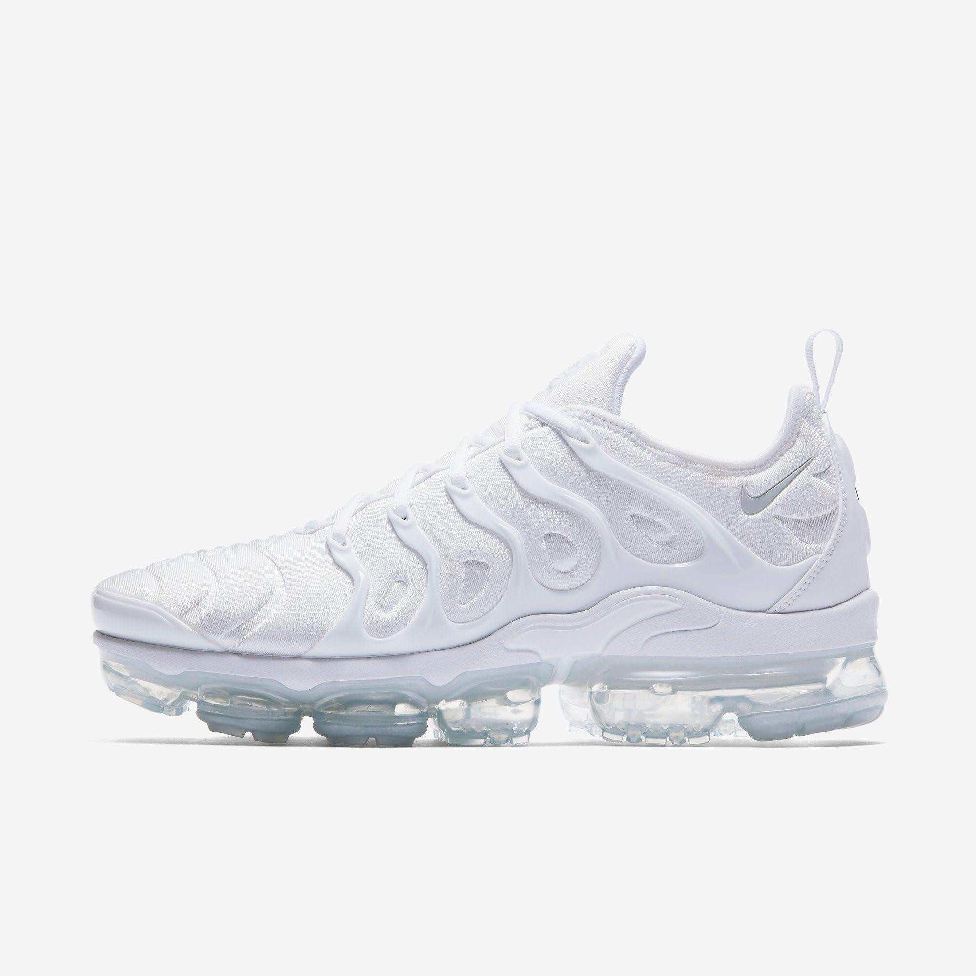 Nike Air VaporMax Plus - Triple White